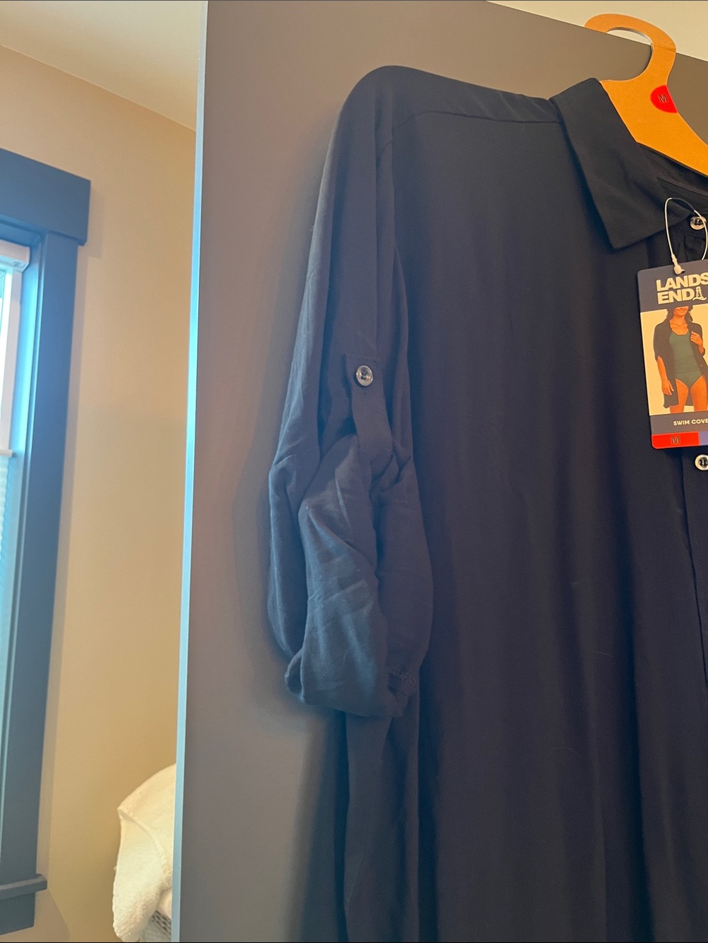 NWT Women’s Lands' End Black Long Sleeve Button-Front Tunic Swim Cover Up M/L - Picture 4 of 11
